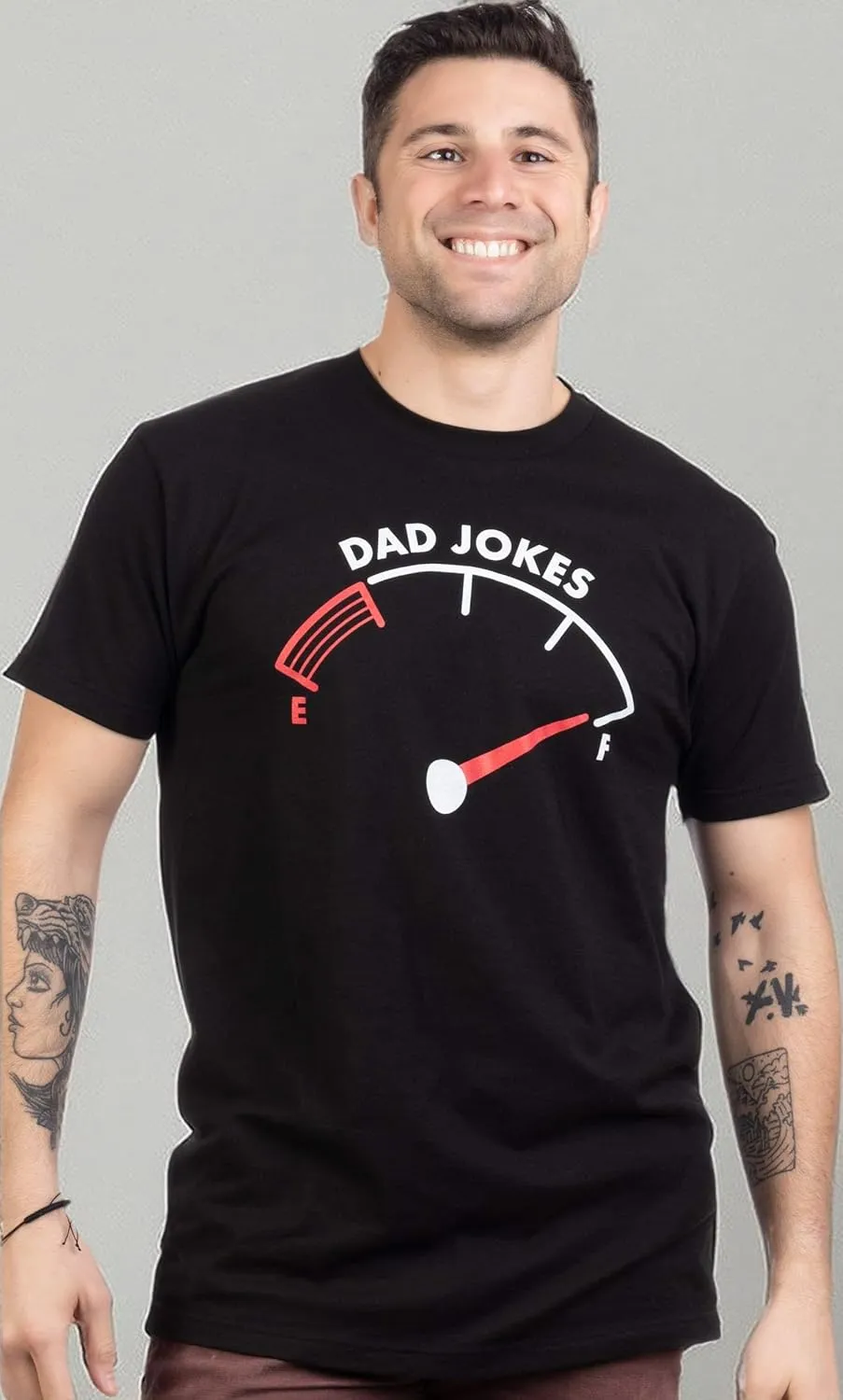 Dad Jokes Tank is Full | Funny Father Humor Husband Family Joke Silly Men T-Shirt