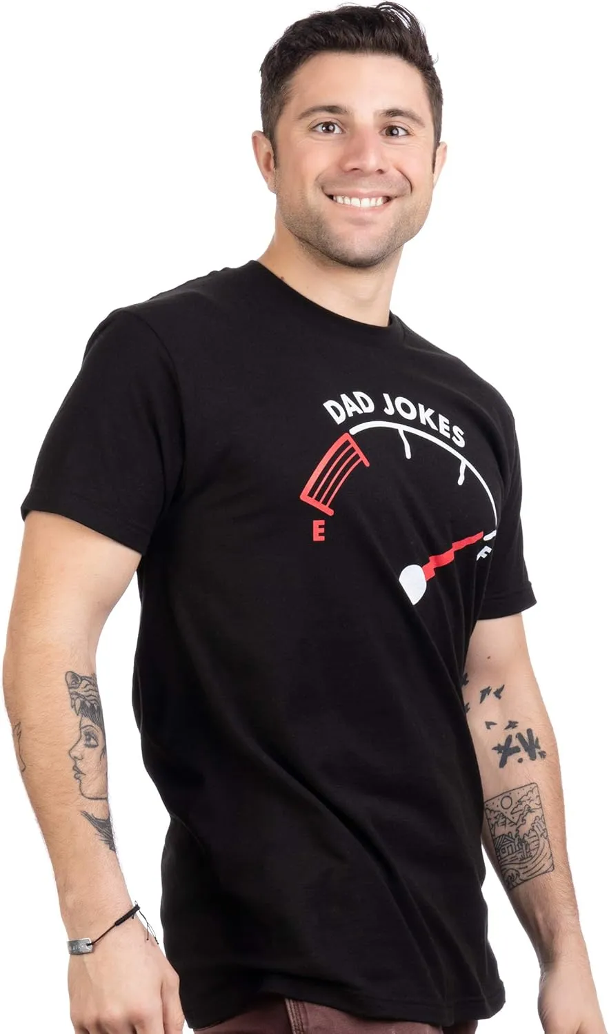 Dad Jokes Tank is Full | Funny Father Humor Husband Family Joke Silly Men T-Shirt