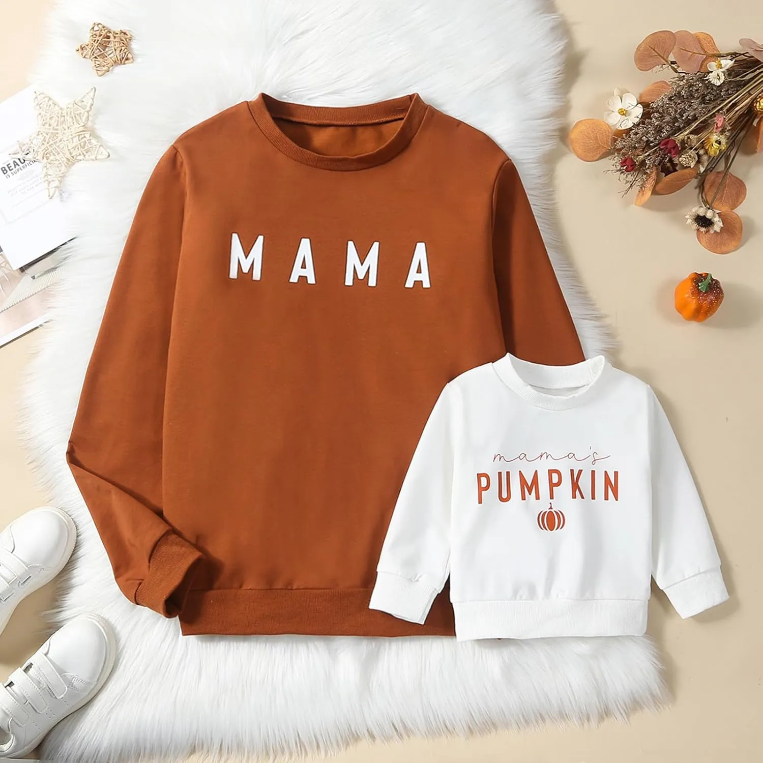 Karwuiio Mommy and Me Family Matching Outfits Halloween Pumpkin Print Sweatshirt Long Sleeve Pullover Tops