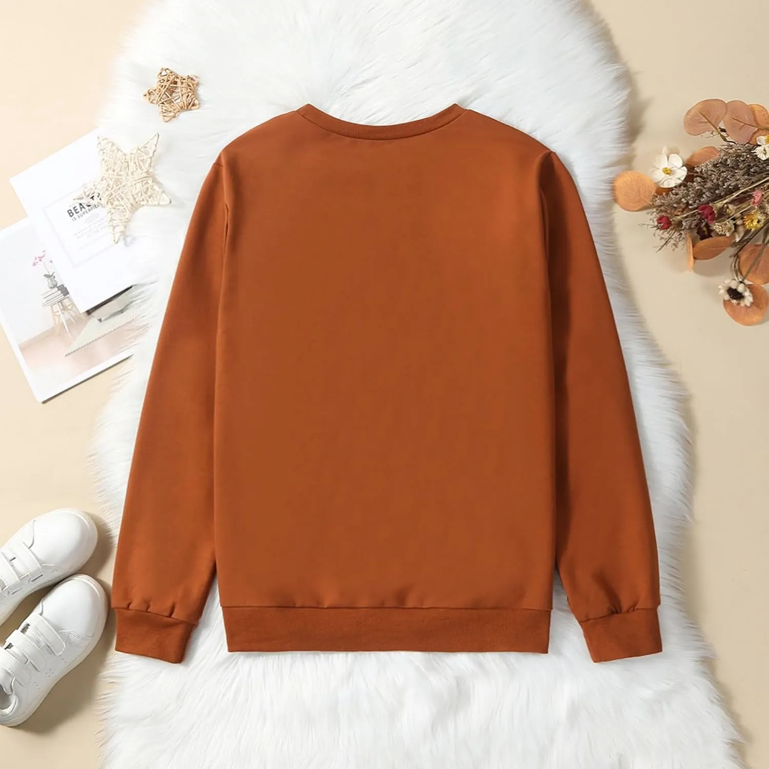 Karwuiio Mommy and Me Family Matching Outfits Halloween Pumpkin Print Sweatshirt Long Sleeve Pullover Tops