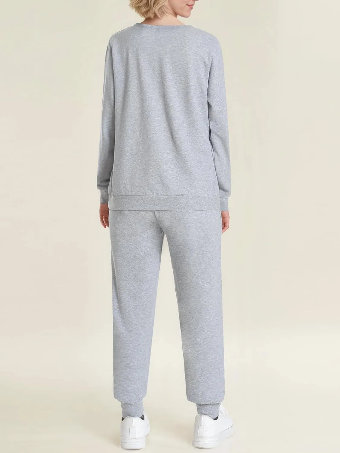 Weintee Women's Petite Jogging Set Pullover Sweatshirt and Sweatpants 2 Piece Sweatsuits