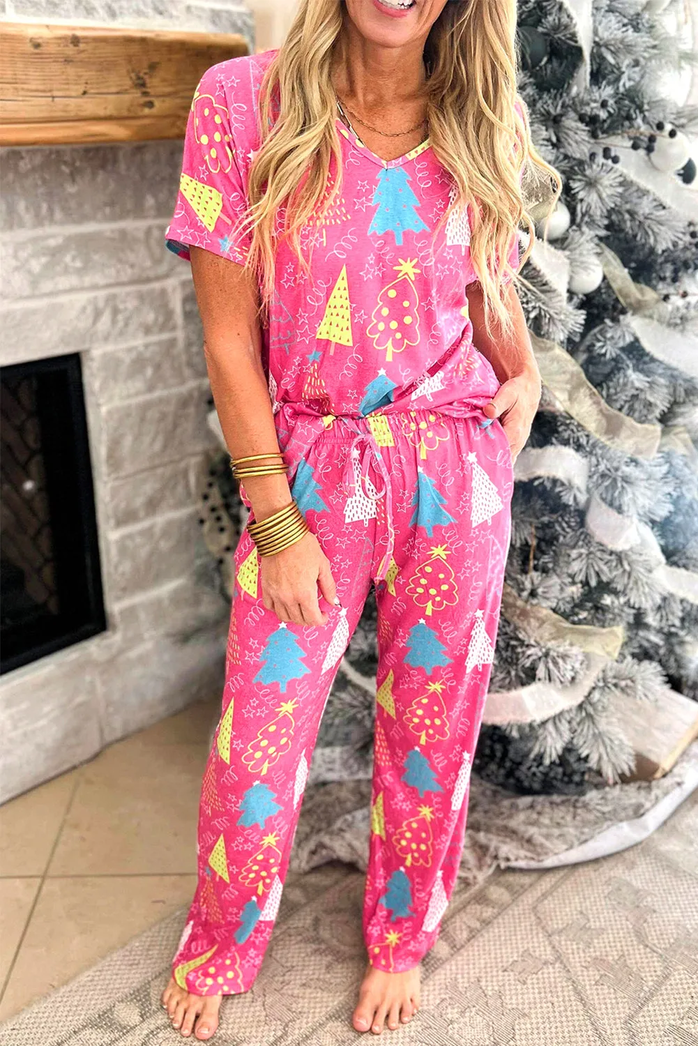 Womens Cozy Holiday Christmas Tree Print V-Neck Tee & Pants Lounge Set